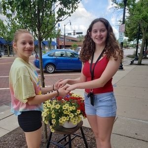 Meet your Posher, Christina